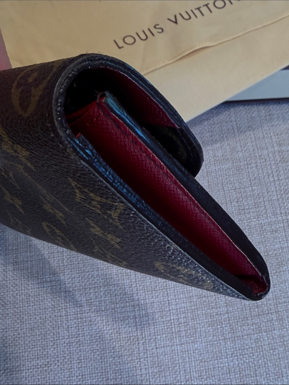 LOUIS VUITTON Portefeuille EMILIE WALLET MONOGRAM CANVAS ROUGE RED Box Dust Bag - Picture 5 of 14